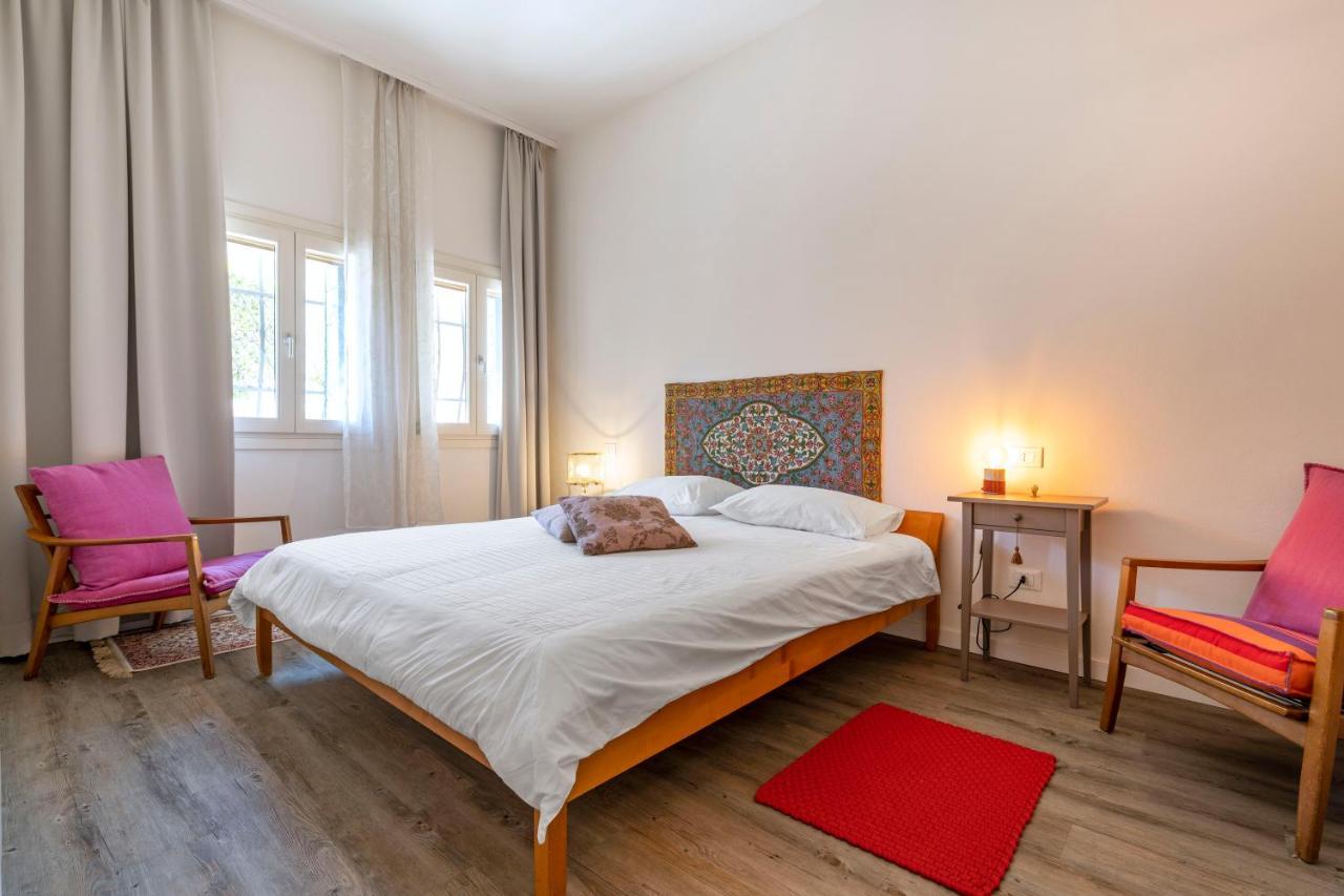 Snug Apartment With Private Courtyard M0270422677 Venice Exterior photo