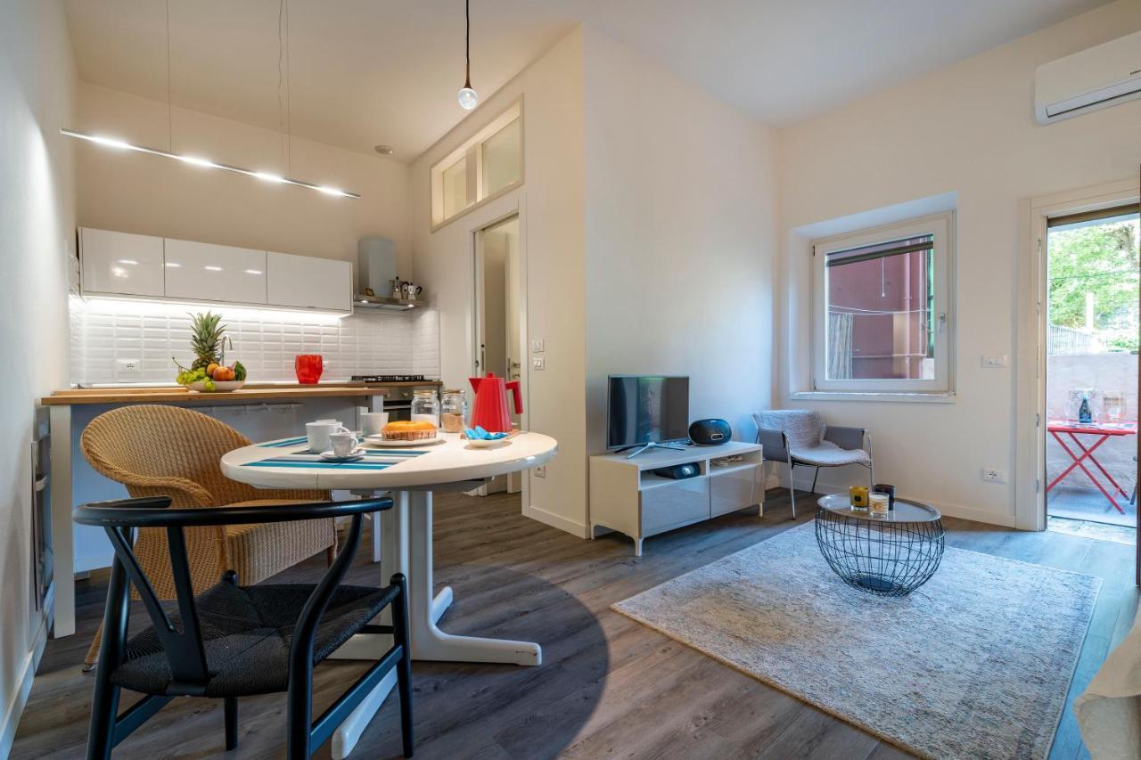 Snug Apartment With Private Courtyard M0270422677 Venice Exterior photo